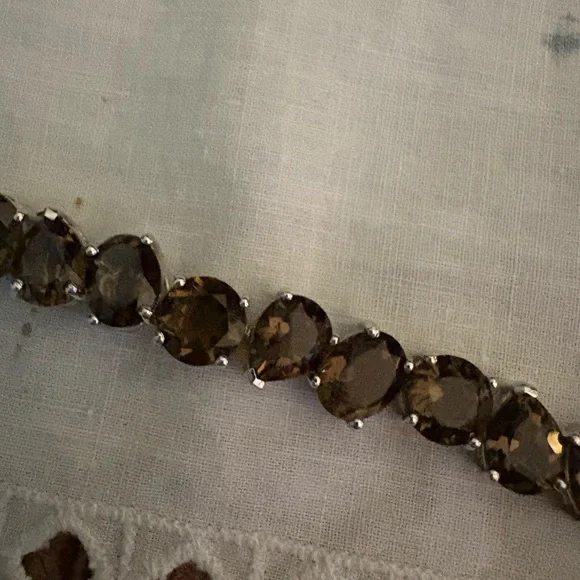 EUC Smoky quartz silver bracelet - Picture 4 of 9